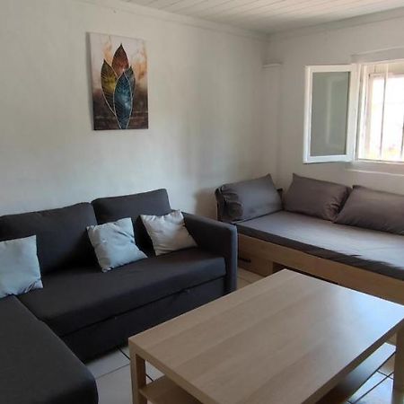 Appartement 45 M² Proche Du Centre Ville Lunel  Exteriér fotografie